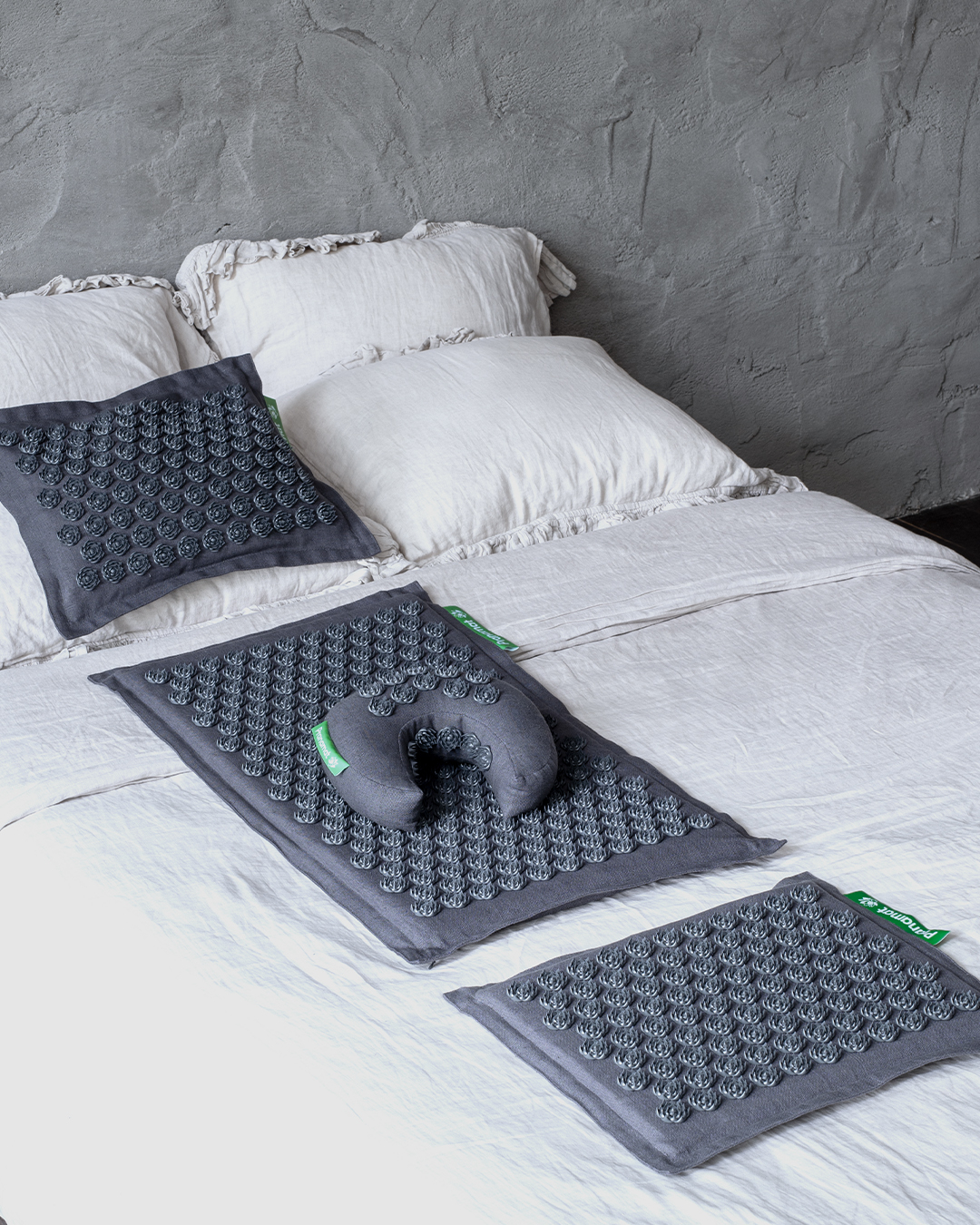 Tapis + Lune + Coussin + Mini (Graphite)