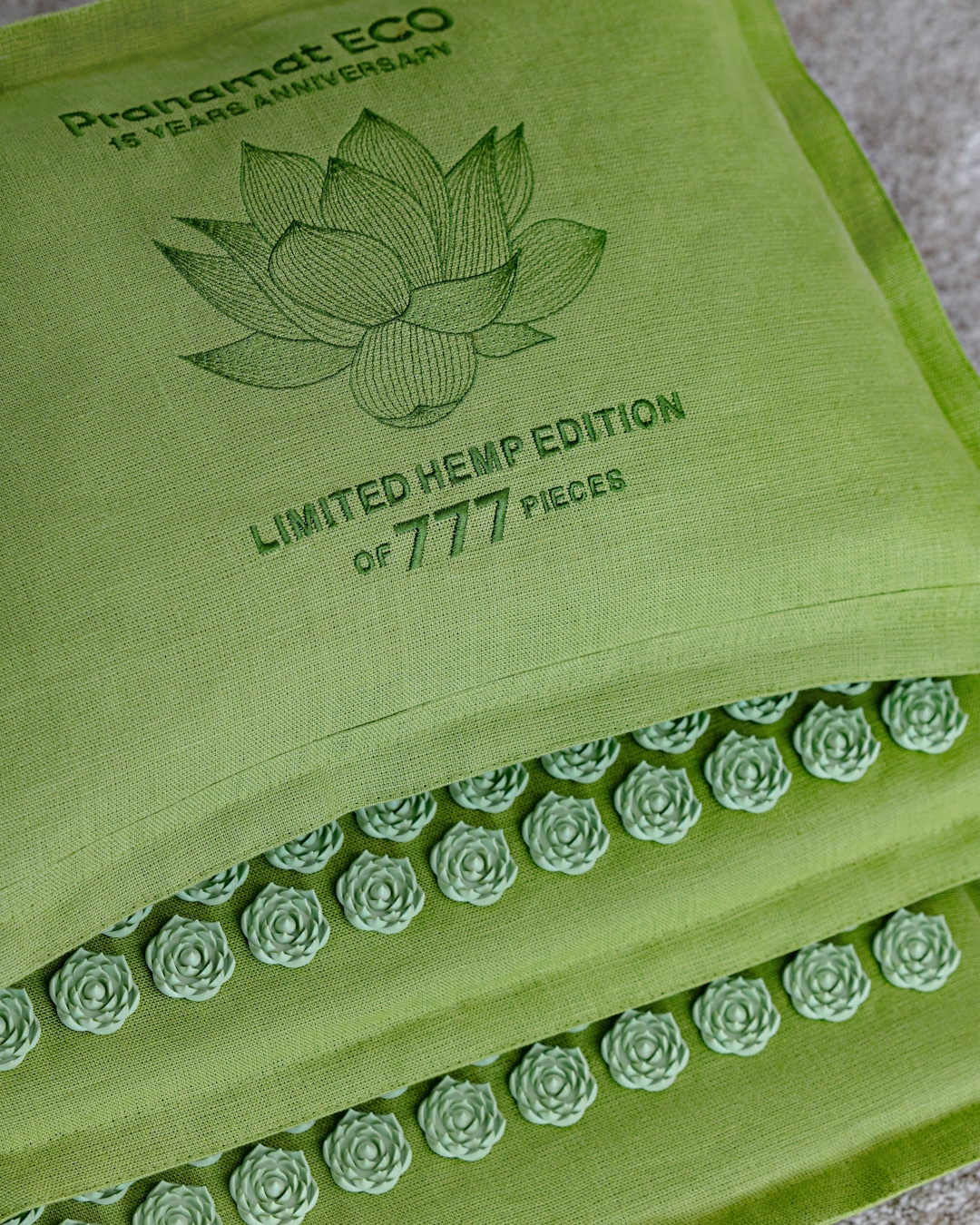 Tapis + Coussin (Vert Citron)